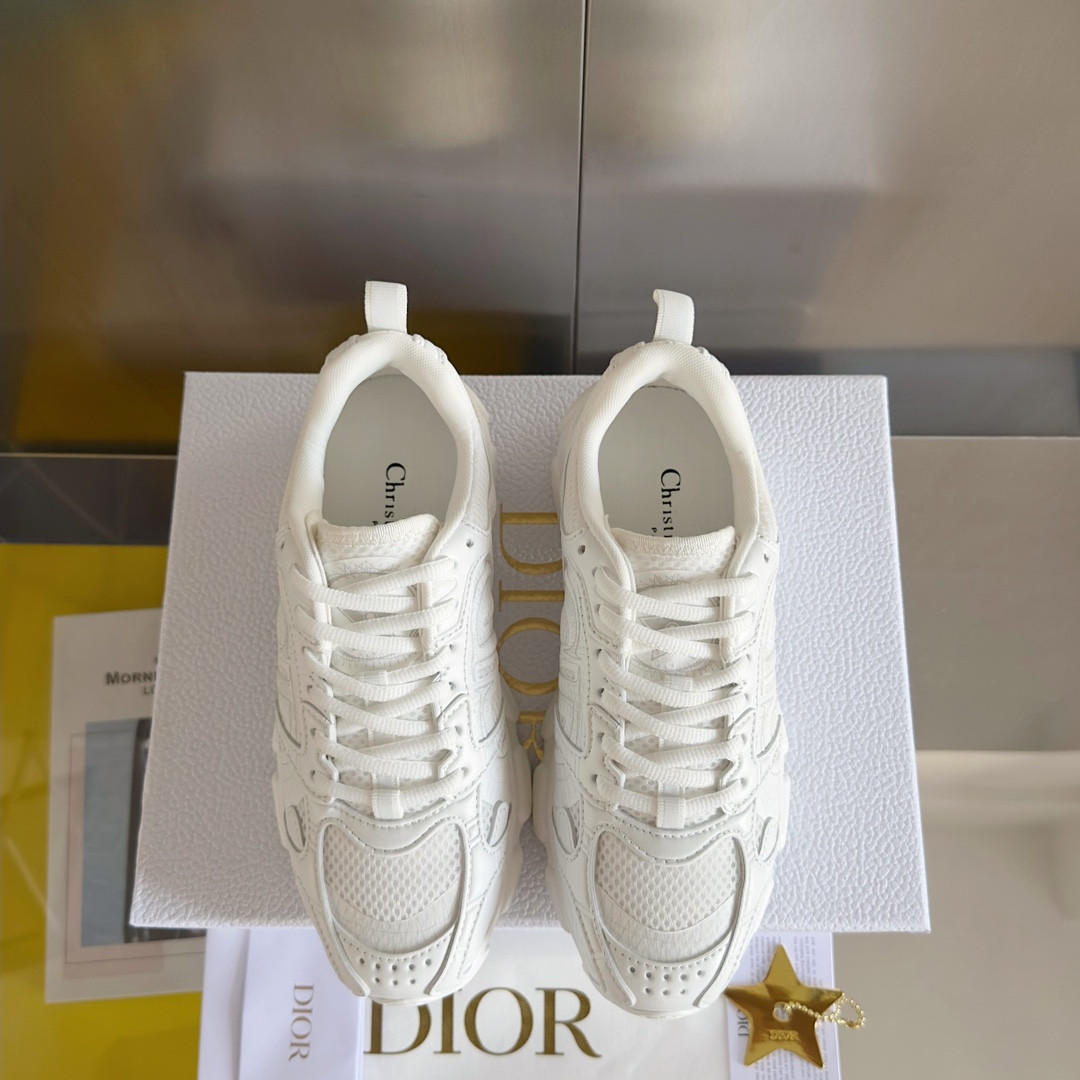 UA D*0r Chrono Sneaker