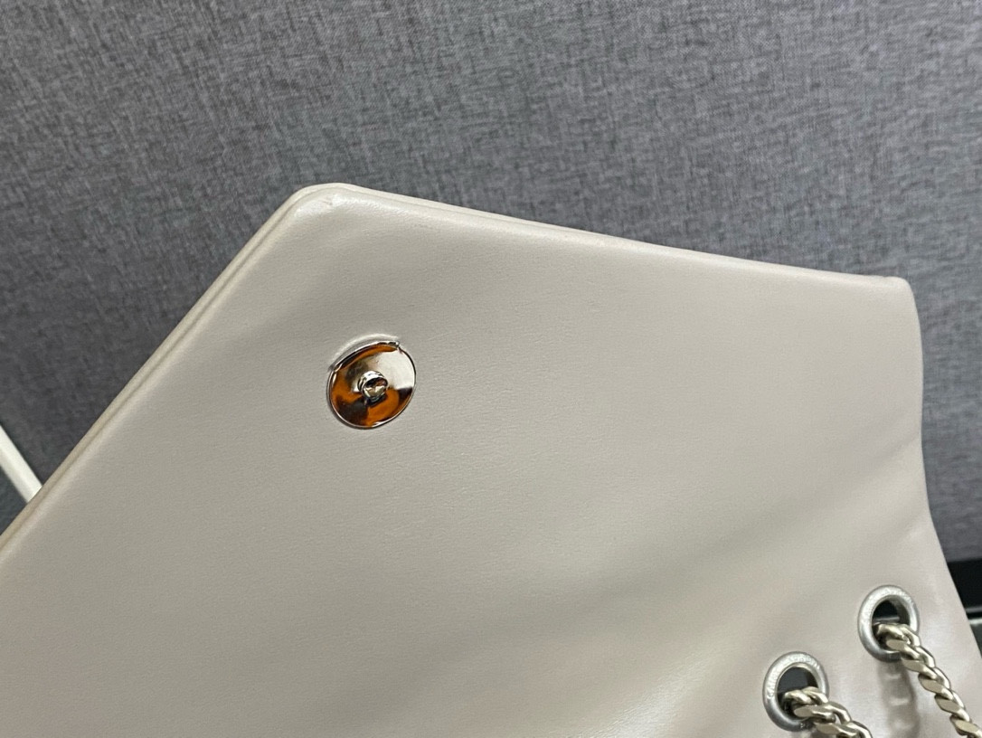 Y*L LOULOU QUILTED LEATHER 32x22x9cm