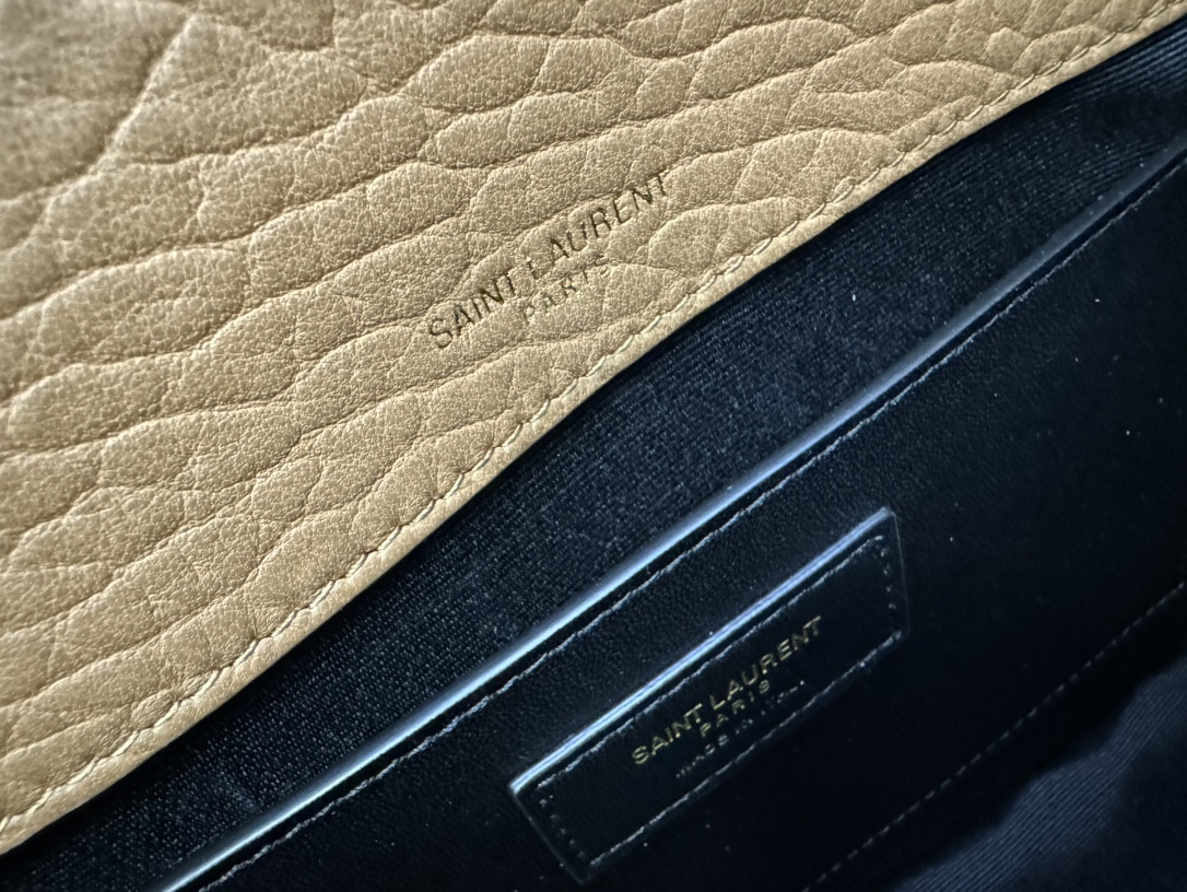 Y*L NIKI 21x16x7.5cm