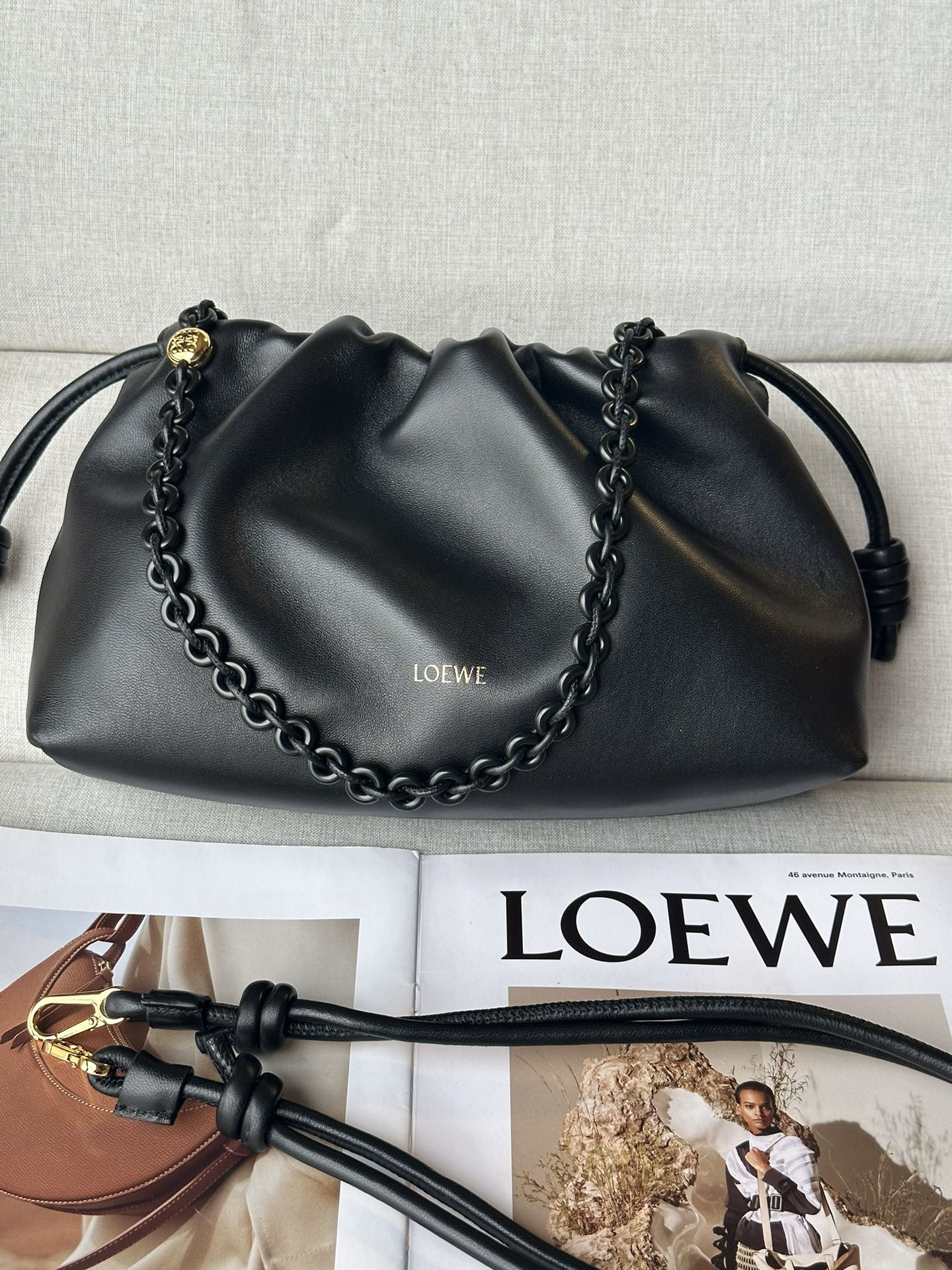 L0ew* Medium Flamenco purse in mellow nappa lambskin 30x10.5x20cm