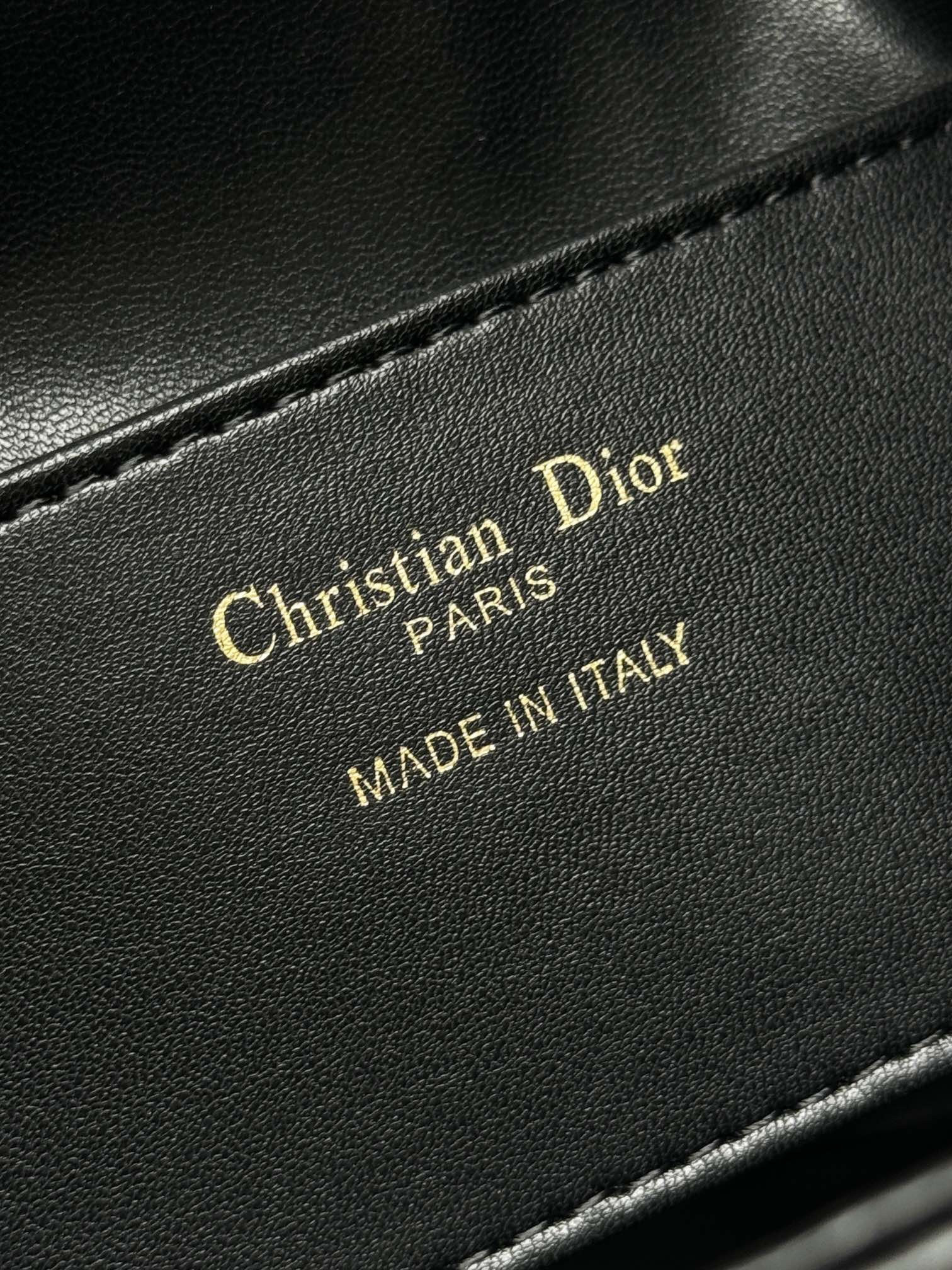 D*0r Caro Backpack Small 19.5 x 18.5 x 8.5 cm