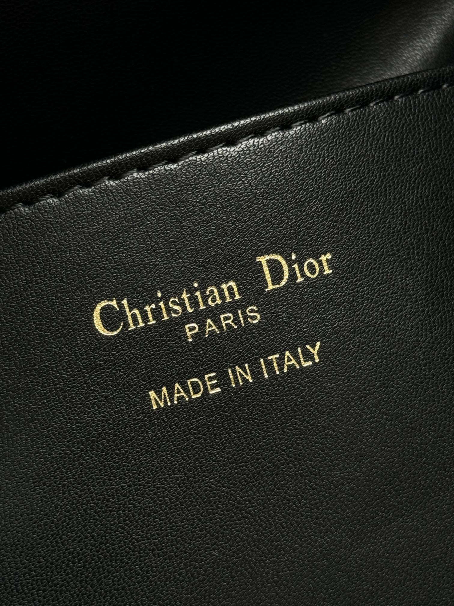 D*0r Caro Backpack Medium 23 x 26.7 x 12.5 cm