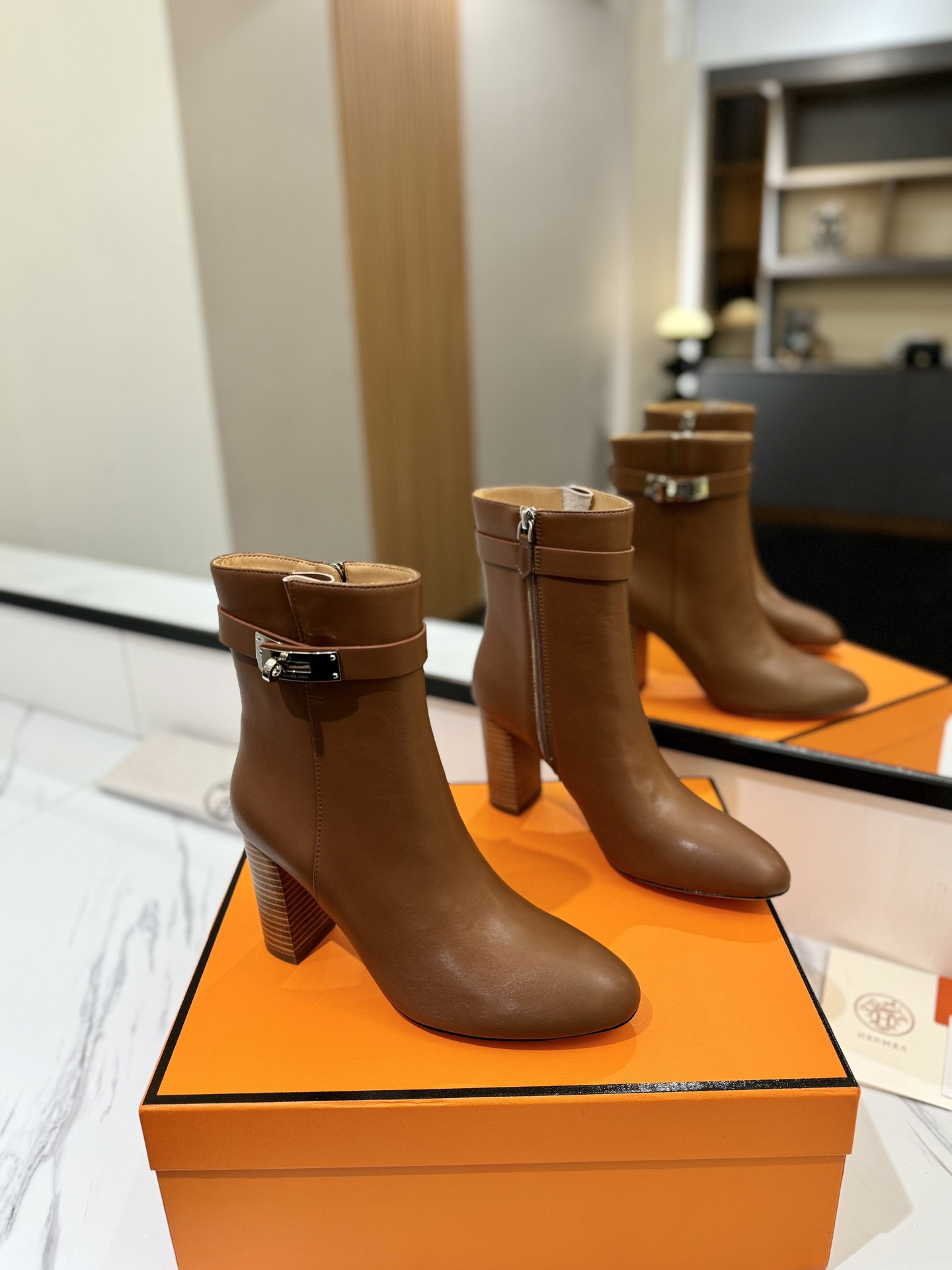 UA Hermès Kelly Jumping Boots