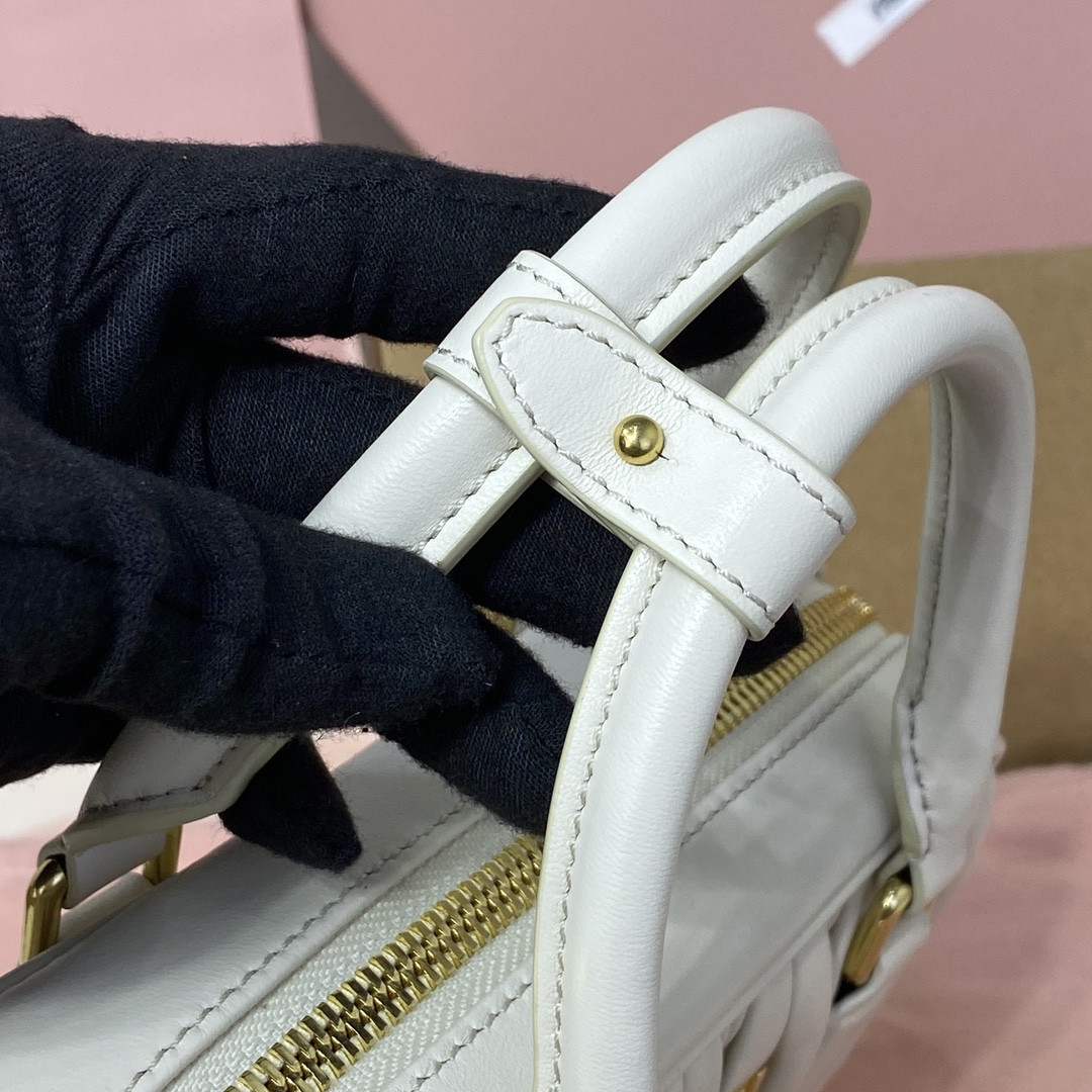 Miu Miu Arcadie matelassé nappa leather bag 13x19x6cm