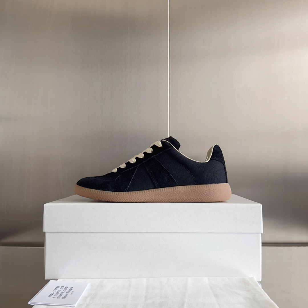 UA Maison Margiela MM6 Sneakers