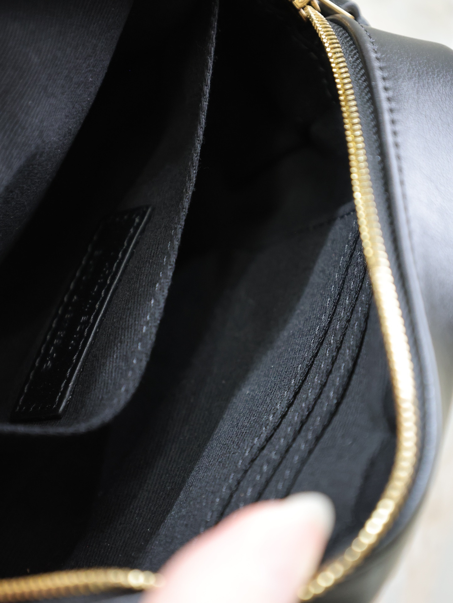 Y*L LOU BELT BAG 15.5x10.5x5.5cm