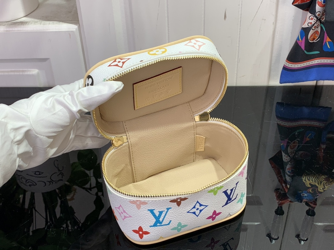 LV nice nano M14033 14x10.2x8.5cm