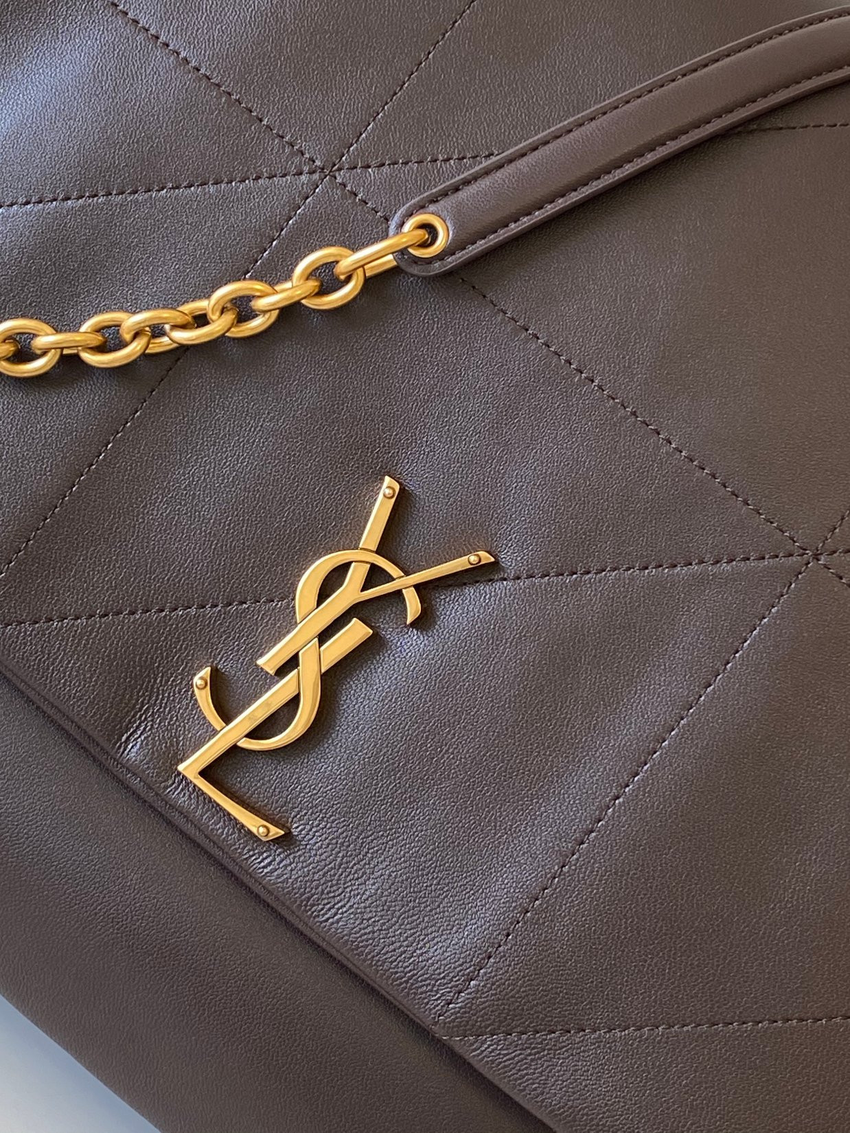 Y*L large jamie 4.3 in lambskin 43x29x9cm