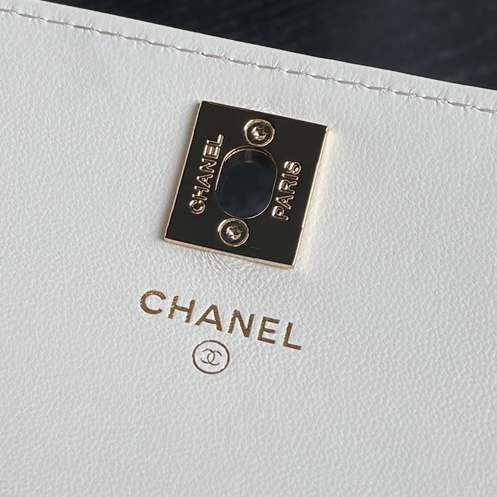 Ch*el 24B trendy cc 18.5cm