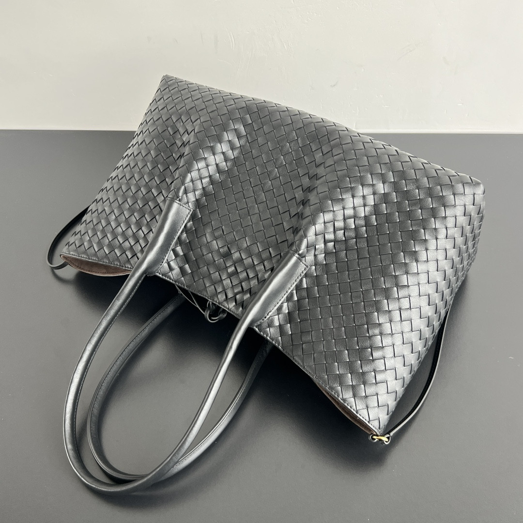 Bo*te*ga Ve*ne*ta Pinacoteca Reversible tote bag in Intrecciato silky calf leather 23x43x14.5cm (Without packaging)