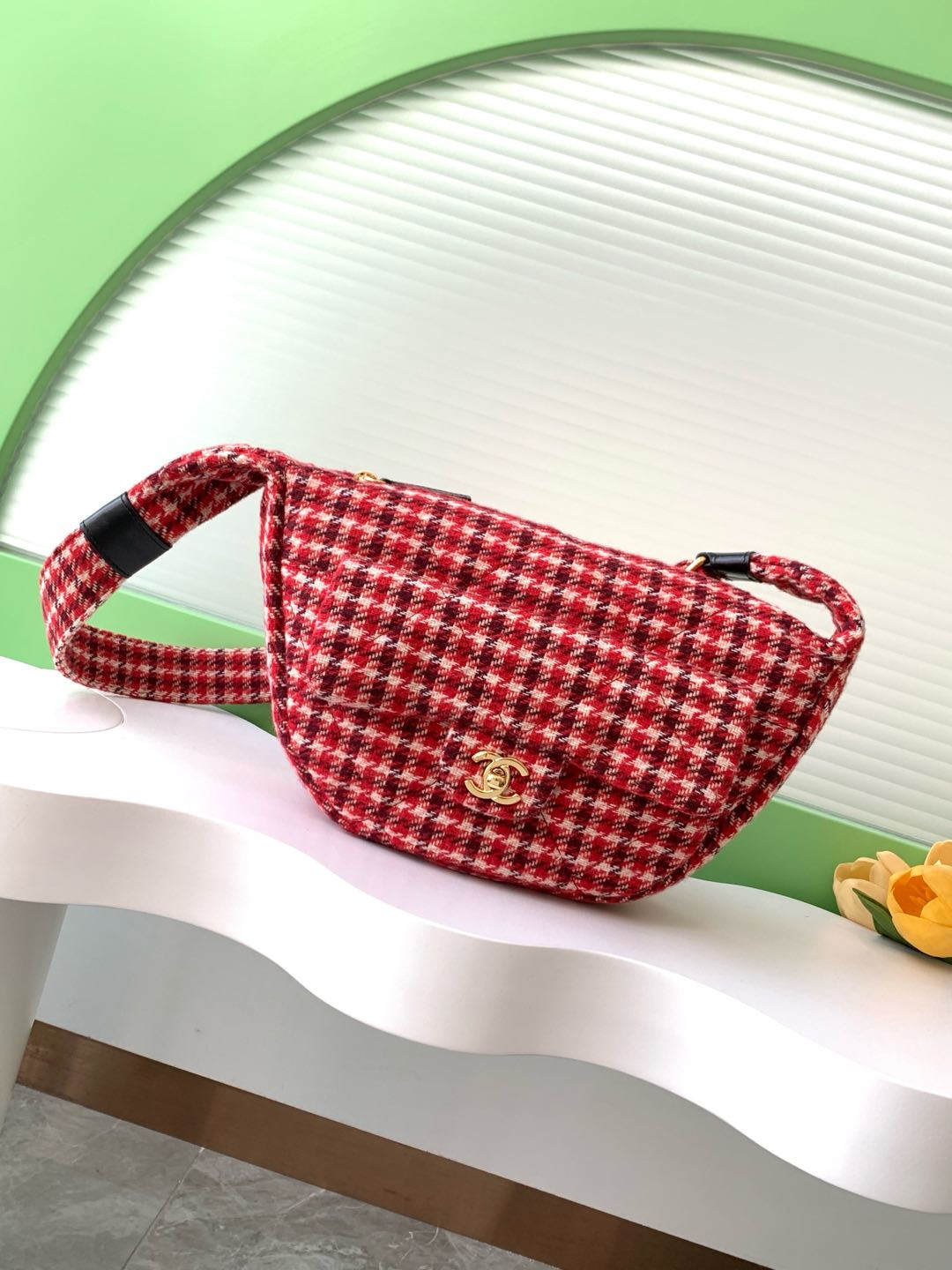 Ch*el Large Hobo Bag 18x30x8cm