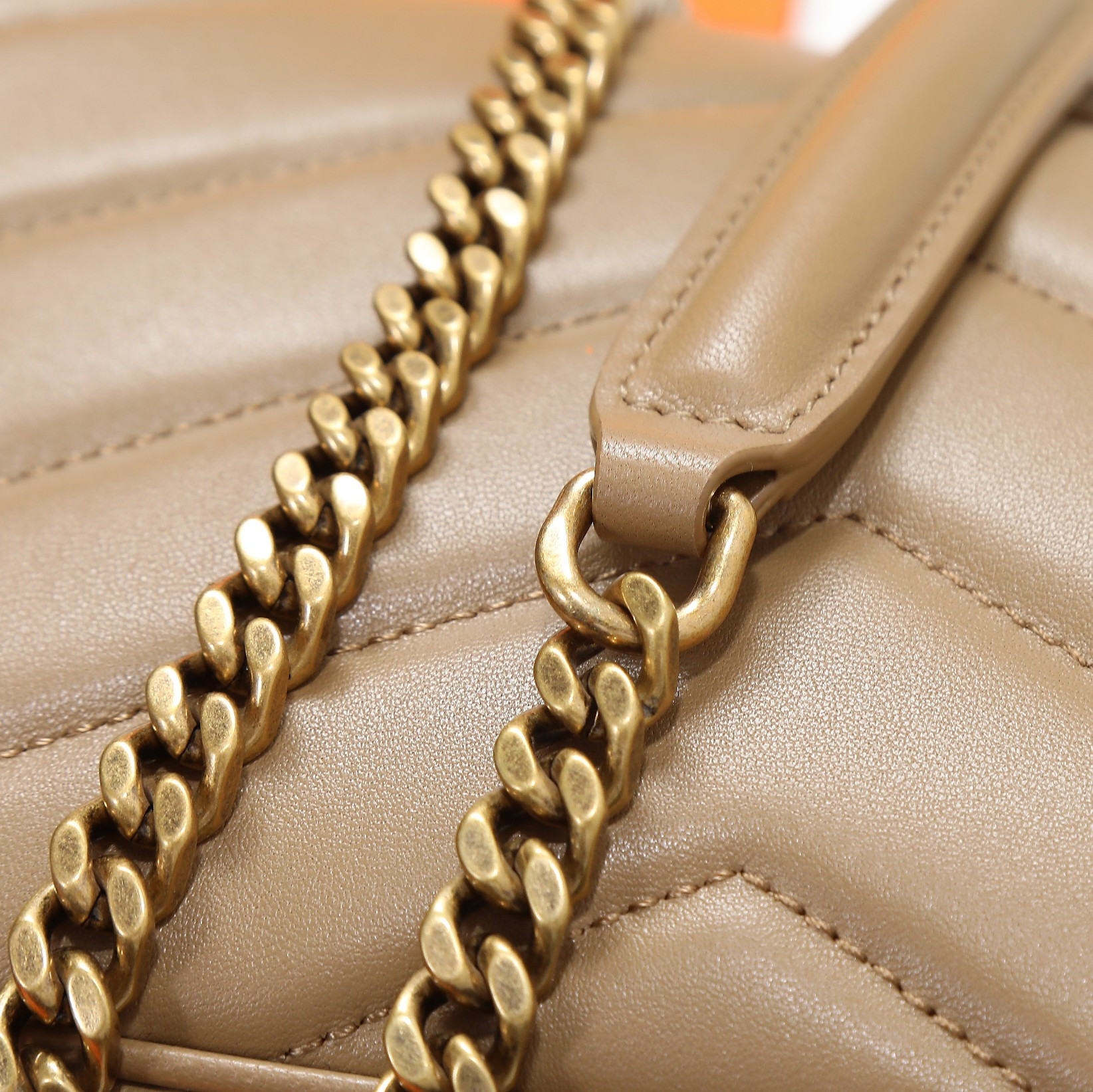 Y*L LOULOU small in MATELASSÉ lambskin 24x14x6cm