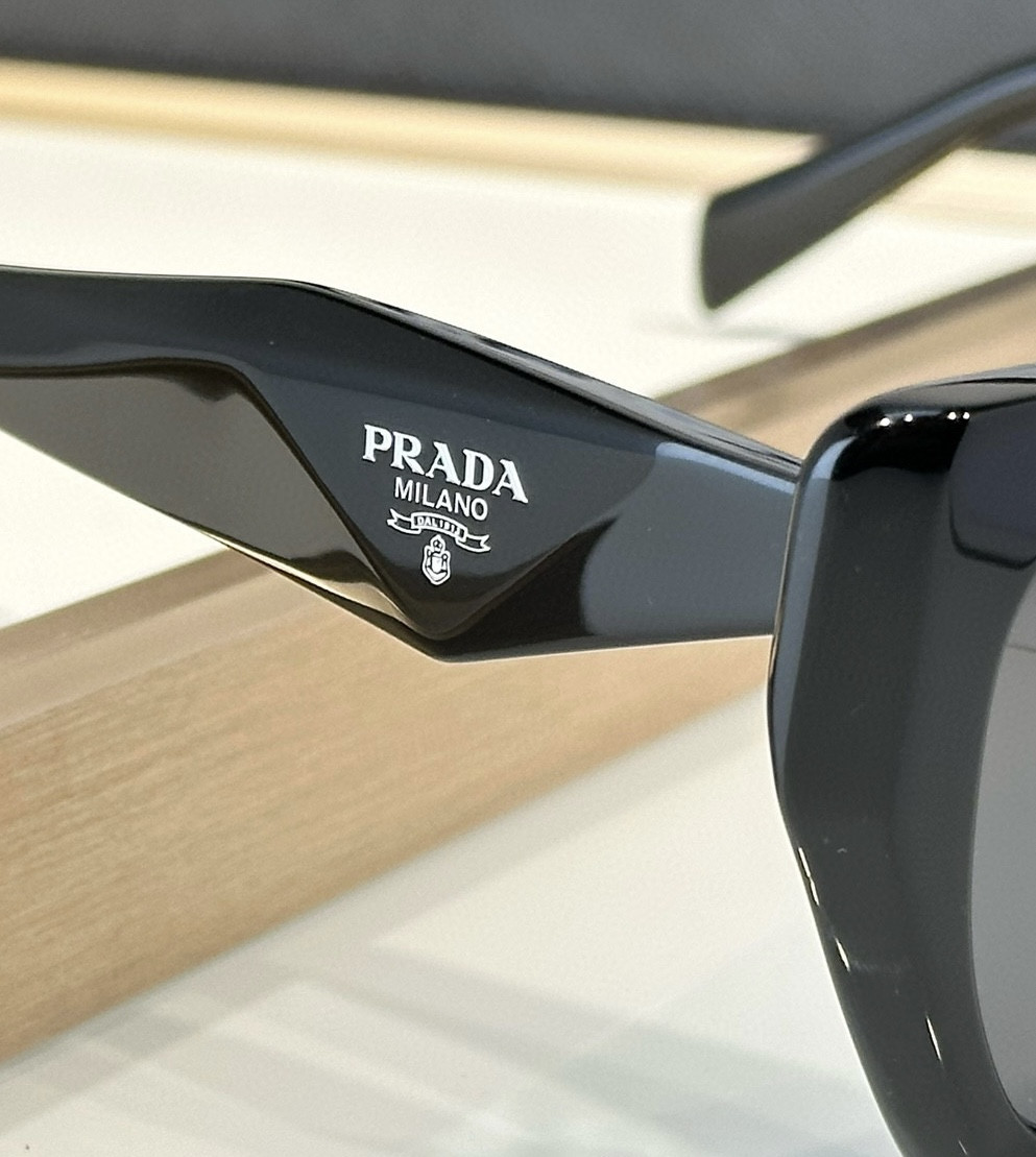 Pra*a Glasses SPR19Z 55-17-145