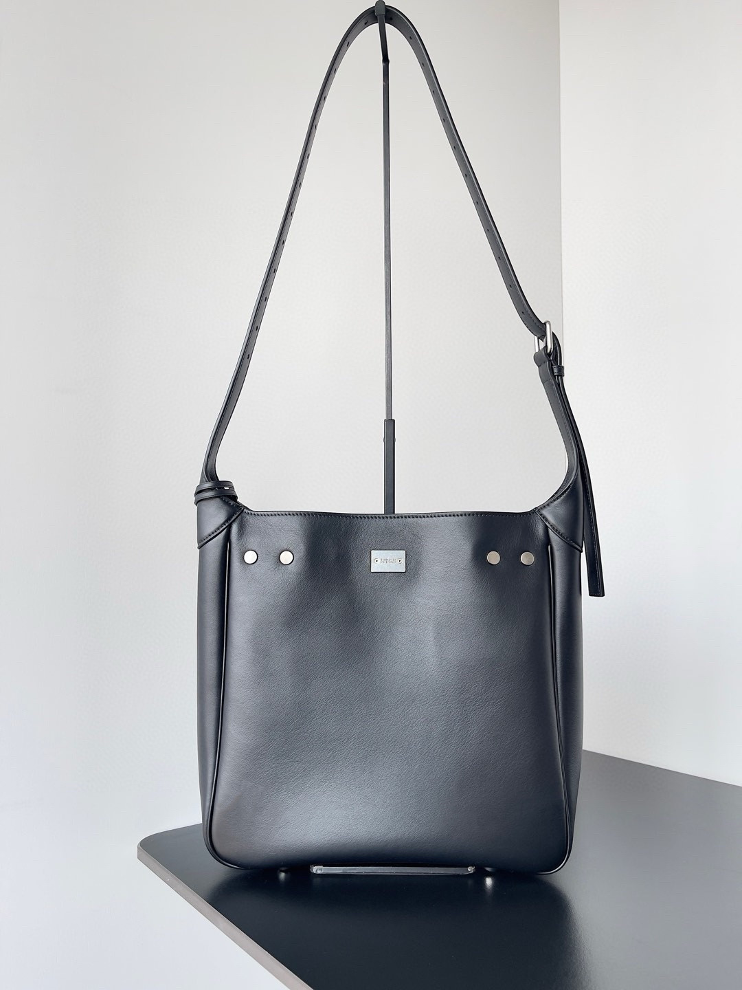 Ba*len*cia*ga Bel Air Hobo 26.9×25.9×9.9cm 811018m