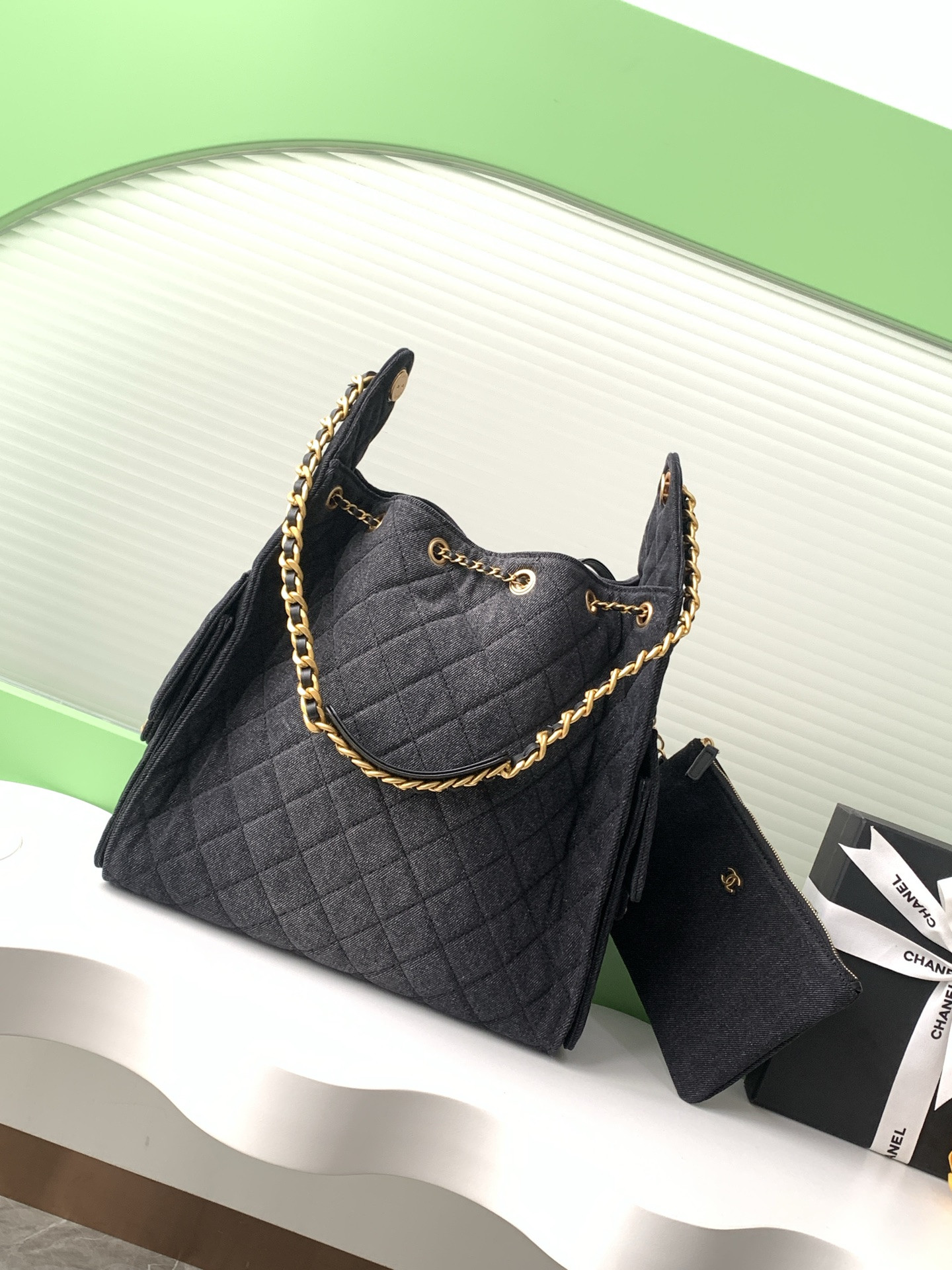 Ch*el 25C Bucket Hobo Bag AS5231 40x30x15cm