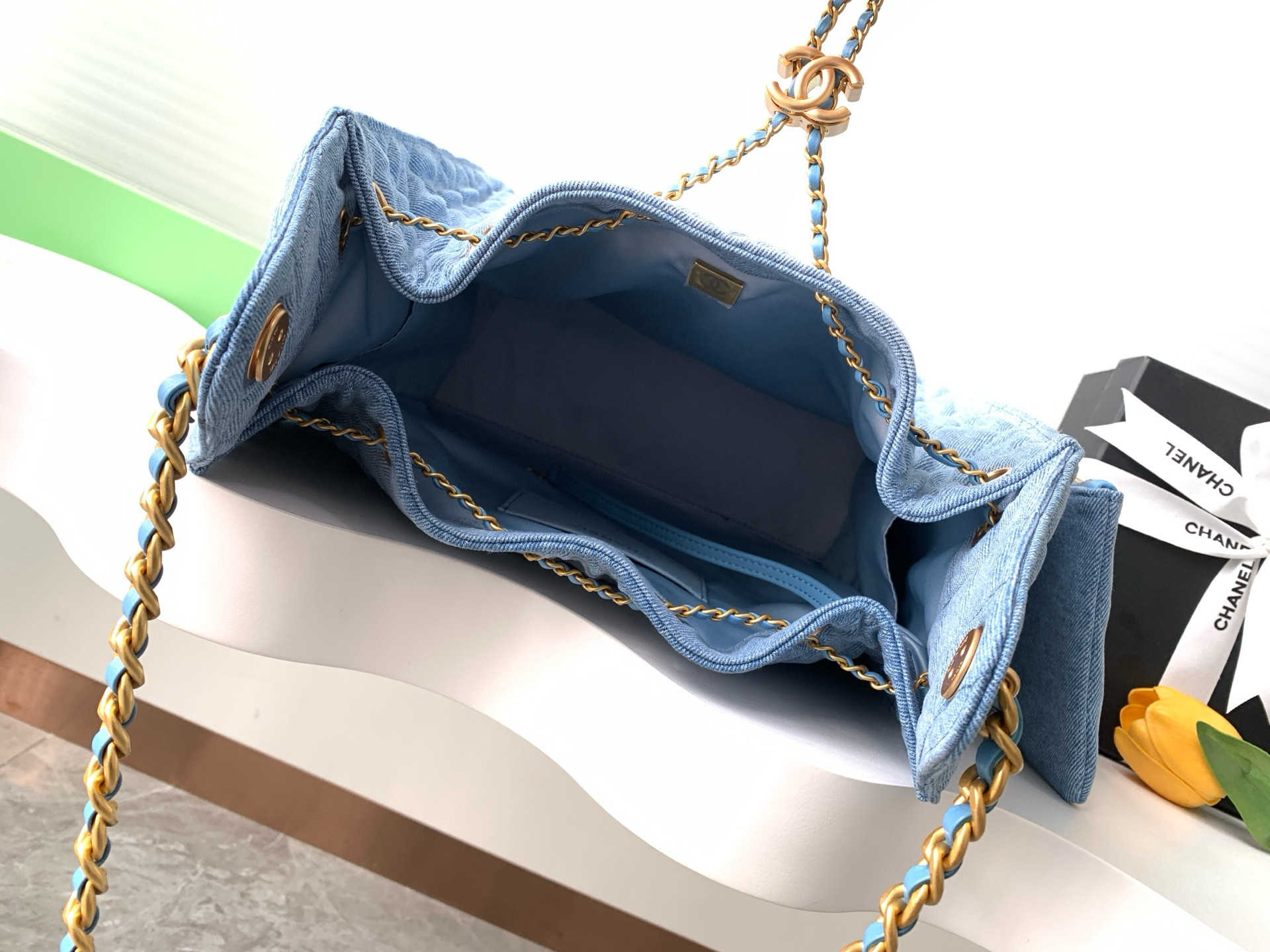 Ch*el 25C Bucket Hobo Bag AS5231 40x30x15cm