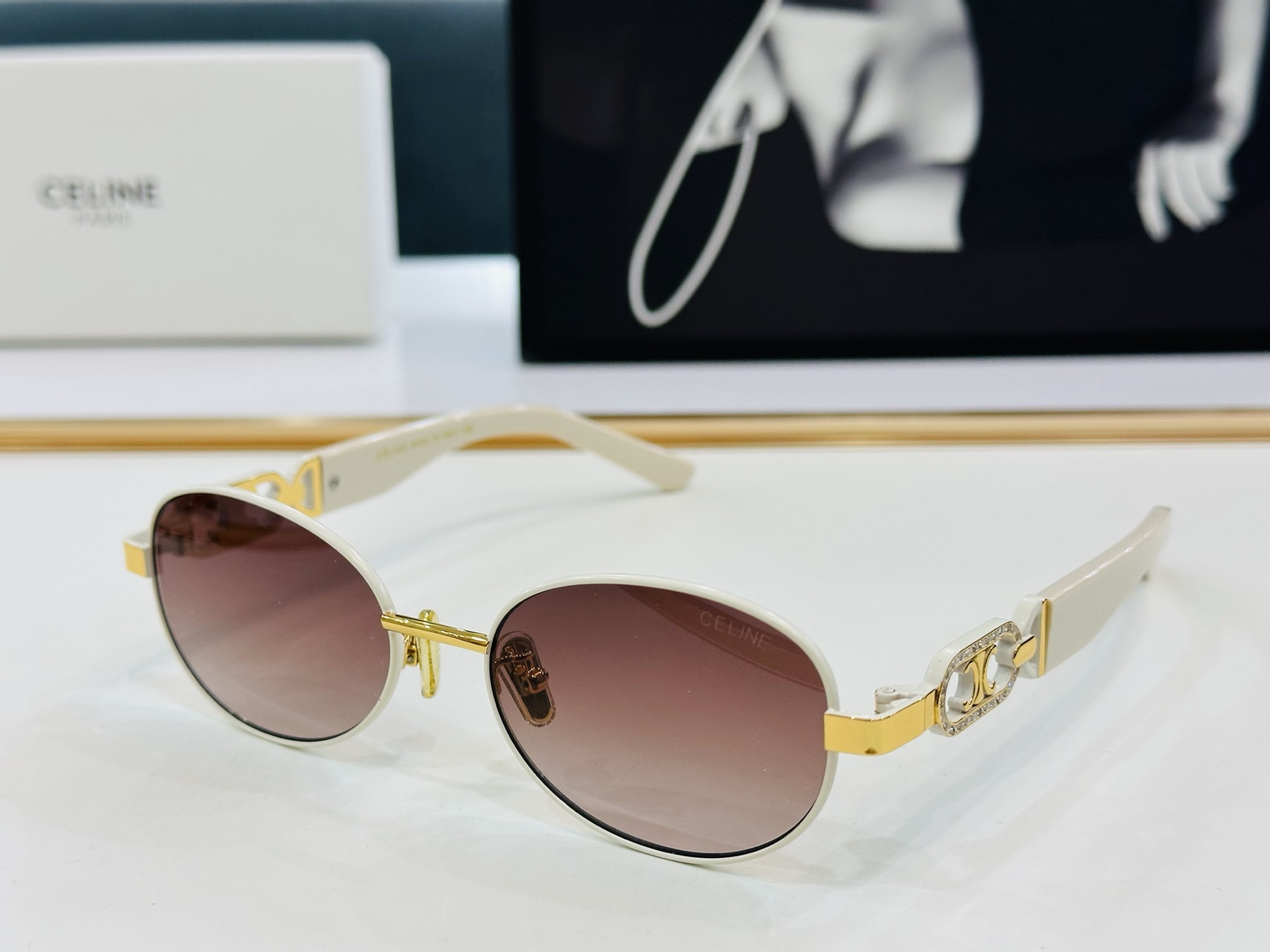 Ce**e Glasses CL40253 53-18-145