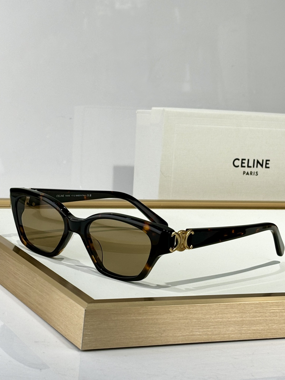 Ce**e Glasses CL40524 52-19-140
