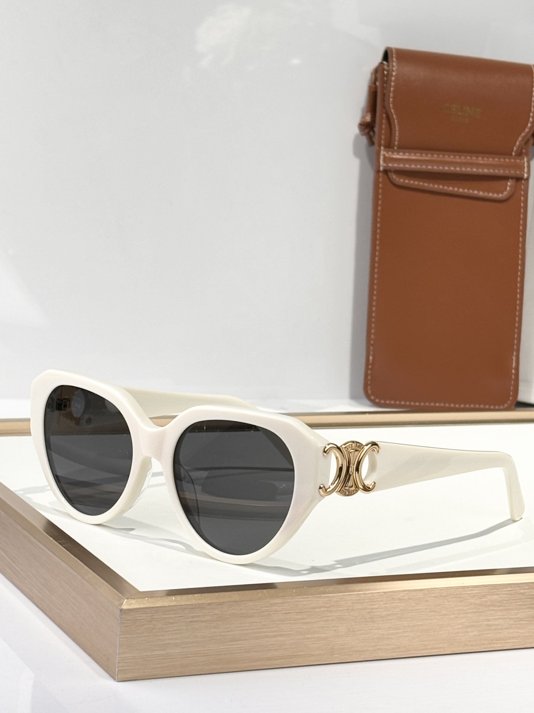 Ce**e Glasses CL40523 53-19-140