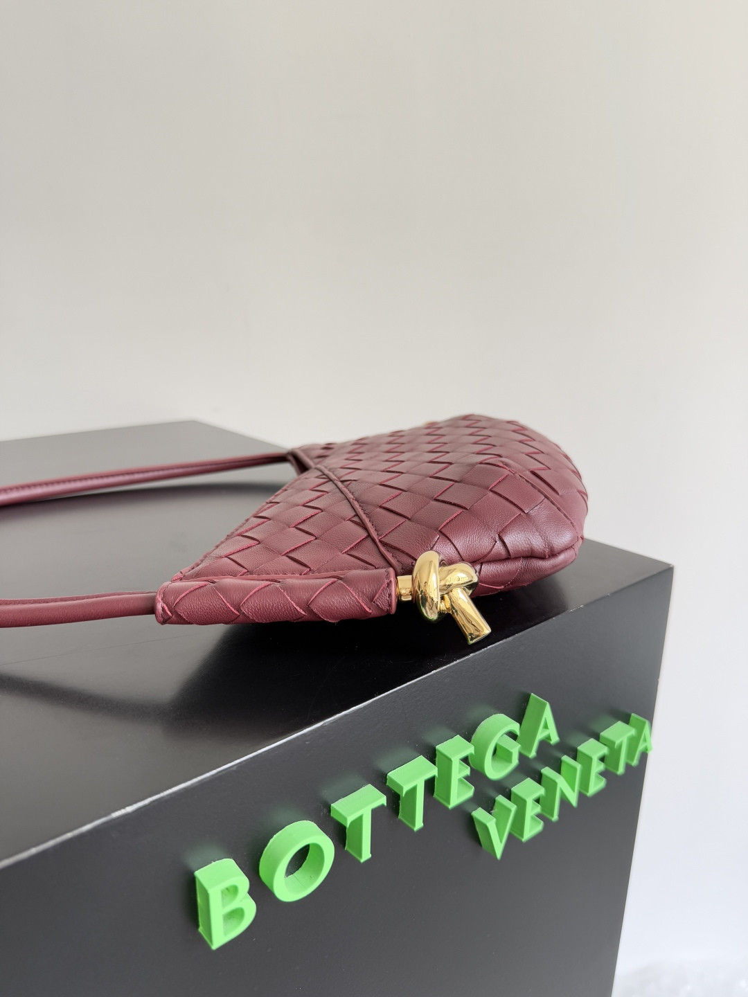 Bo*te*ga Ve*ne*ta Mini Baby Solstice 18x28x5cm