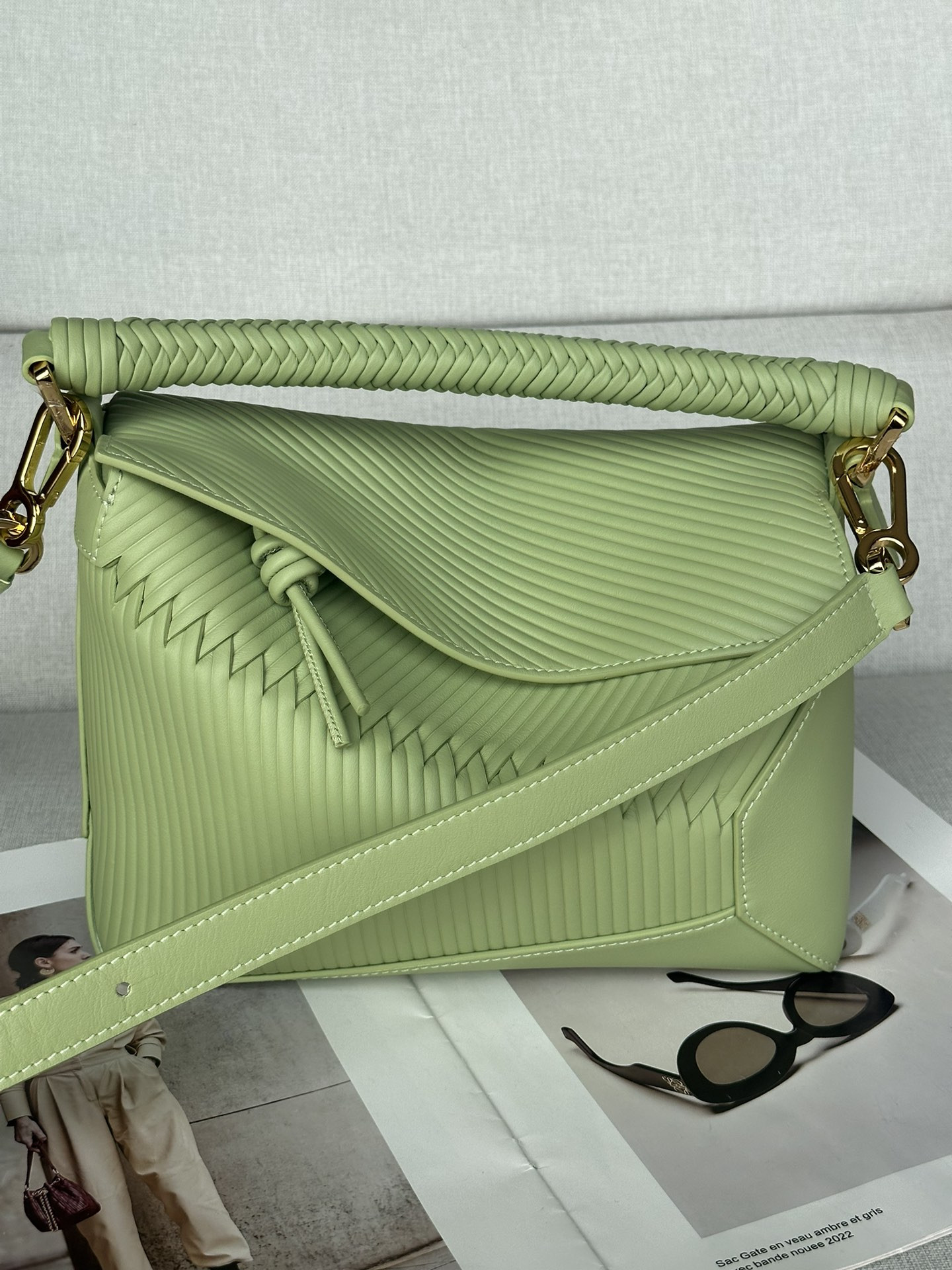 L0ew* Small Puzzle bag in calfskin 24x10.5x16.5cm