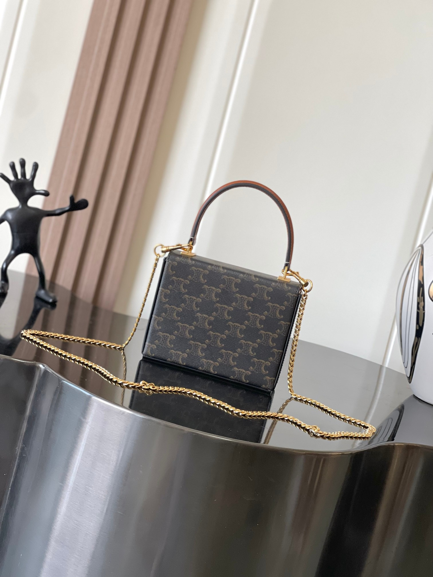 Ce**e SMALL BOX BLANDINE in Triomphe Canvas and Calfskin 16x12x4cm