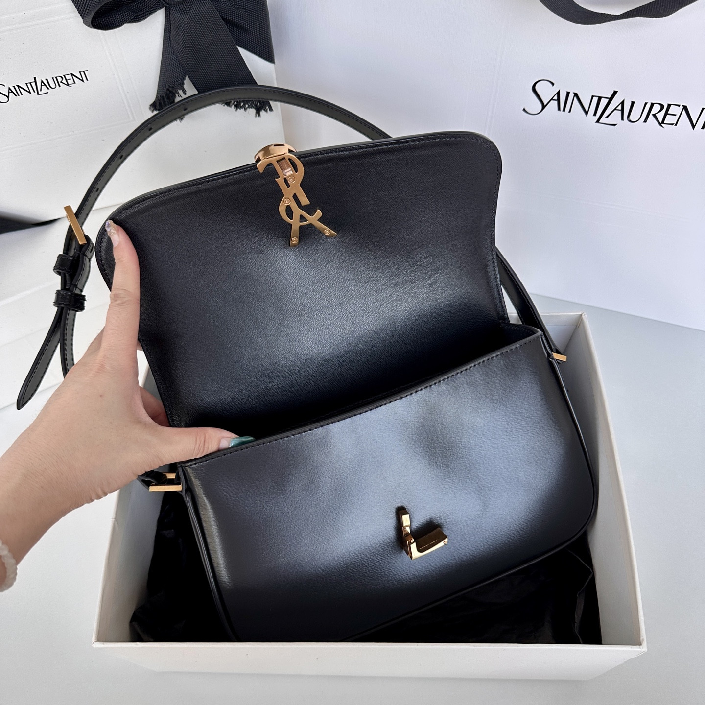 Y*L Solferino Medium 24.5 x 15 x 8.5 CM