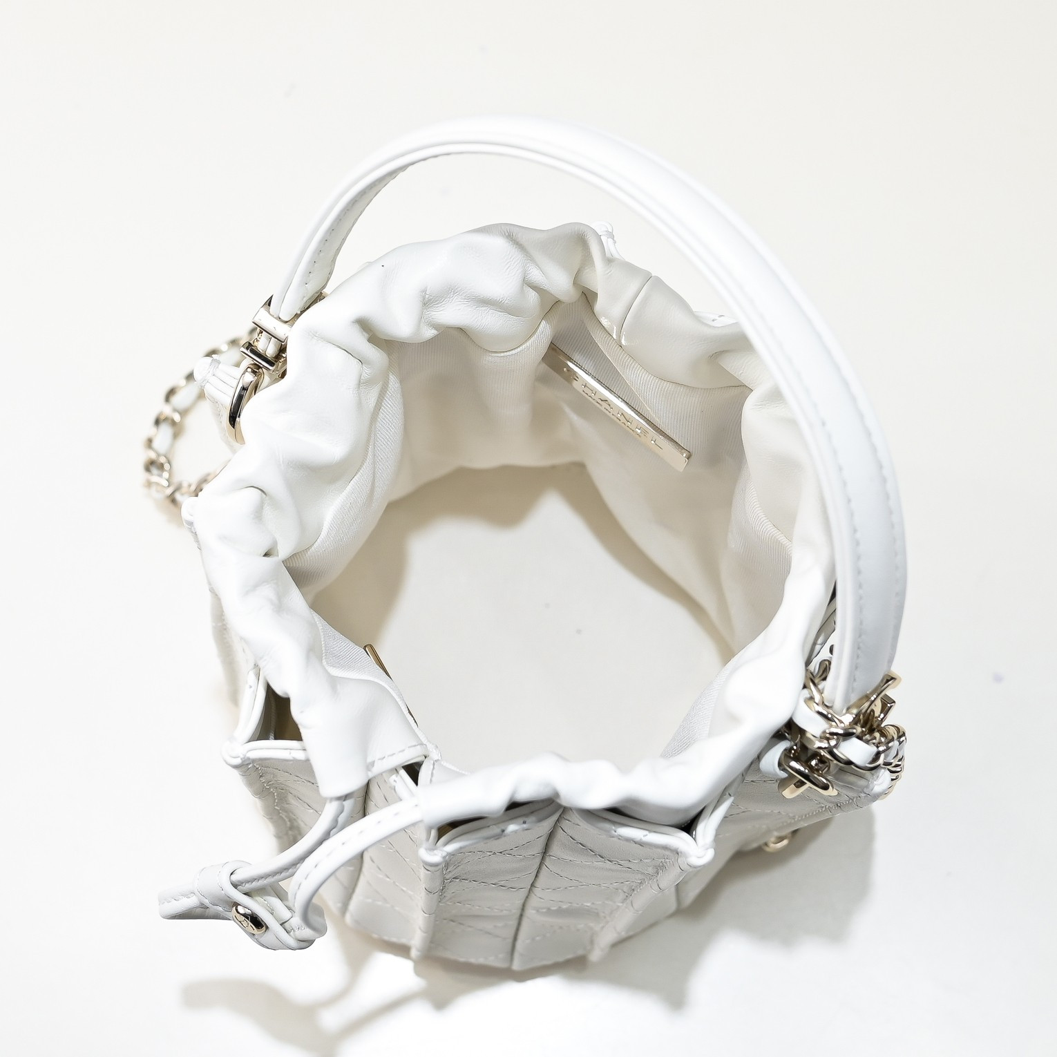 Ch*el Mini Bucket Bag AS5486 15.2x14x14cm