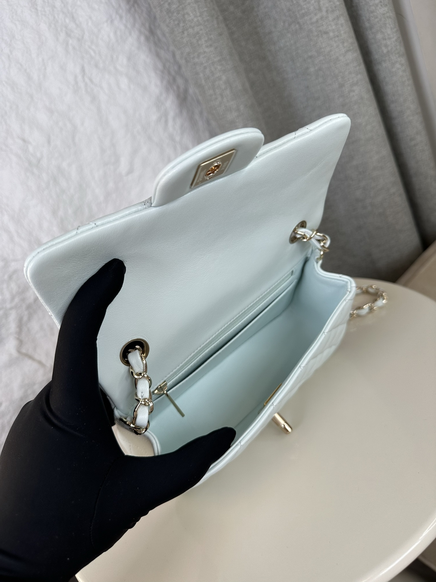 Ch*el Mini Flap Bag 20x12x6cm