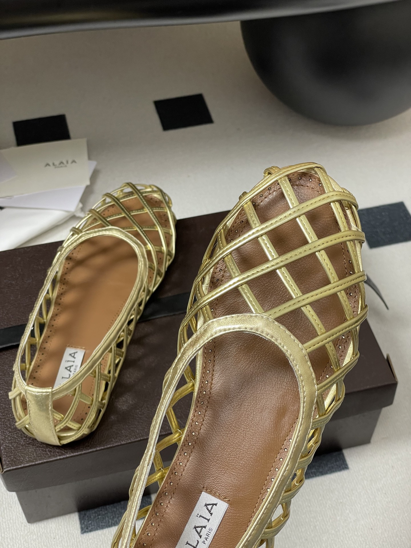 UA Alaïa CAGE BALLET FLATS(Customized Size 7-10 days production time)