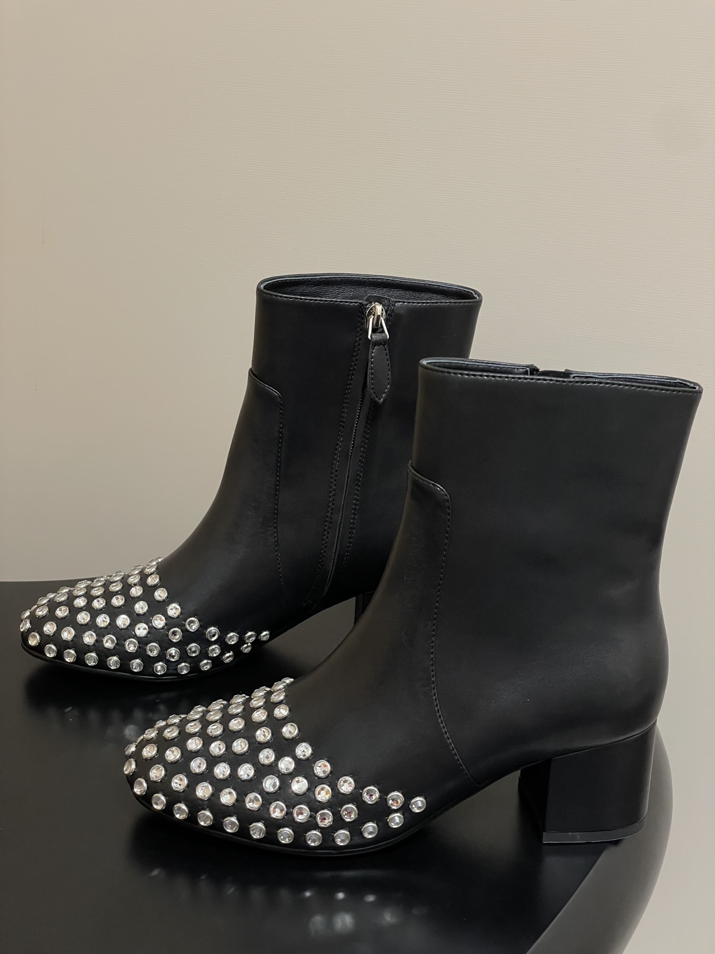 UA Alaia Crystal Diamond Boots 5.5cm Heel(Customized Size 7-10 days production time)