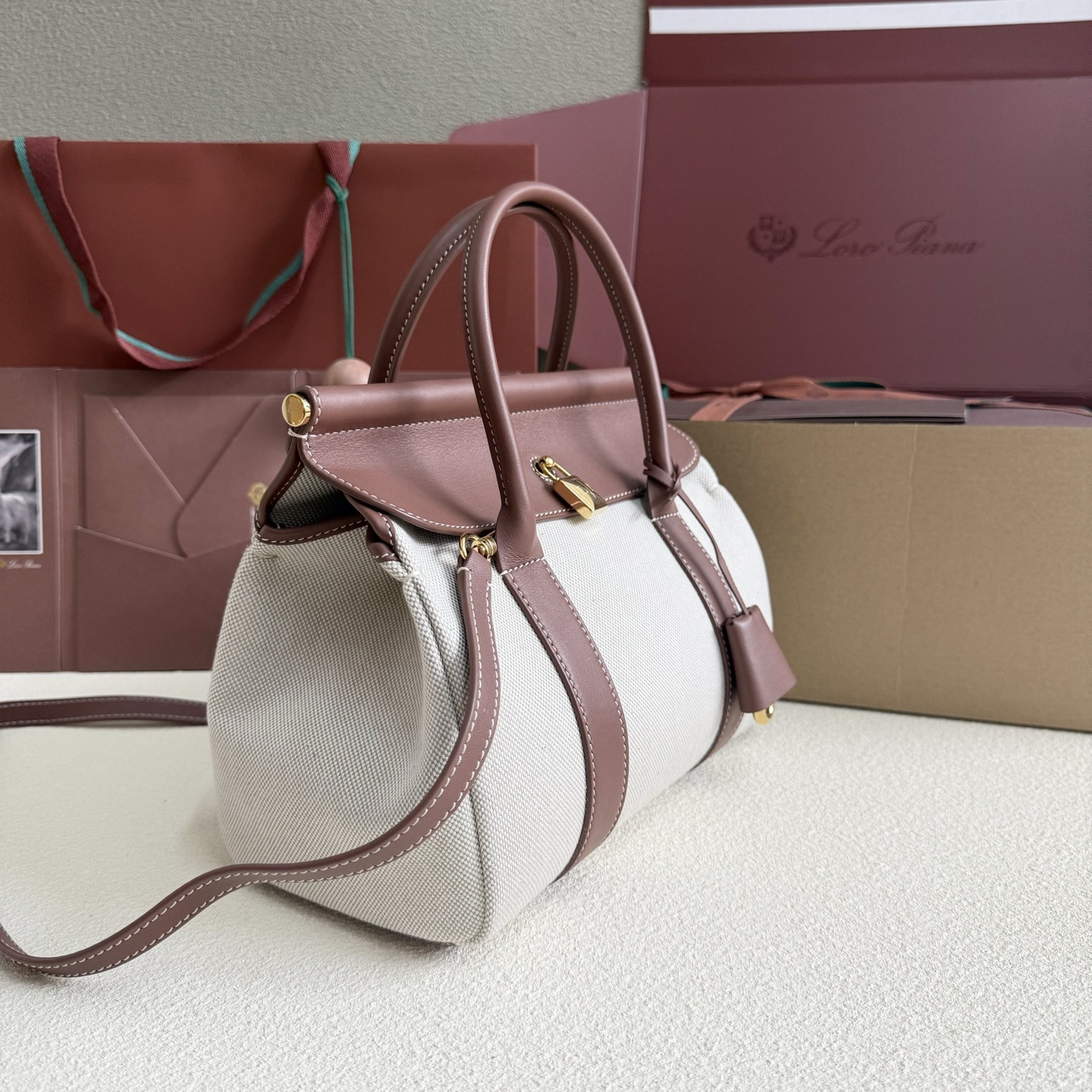 L**o p*ana Loom L25 25x18x12.5cm