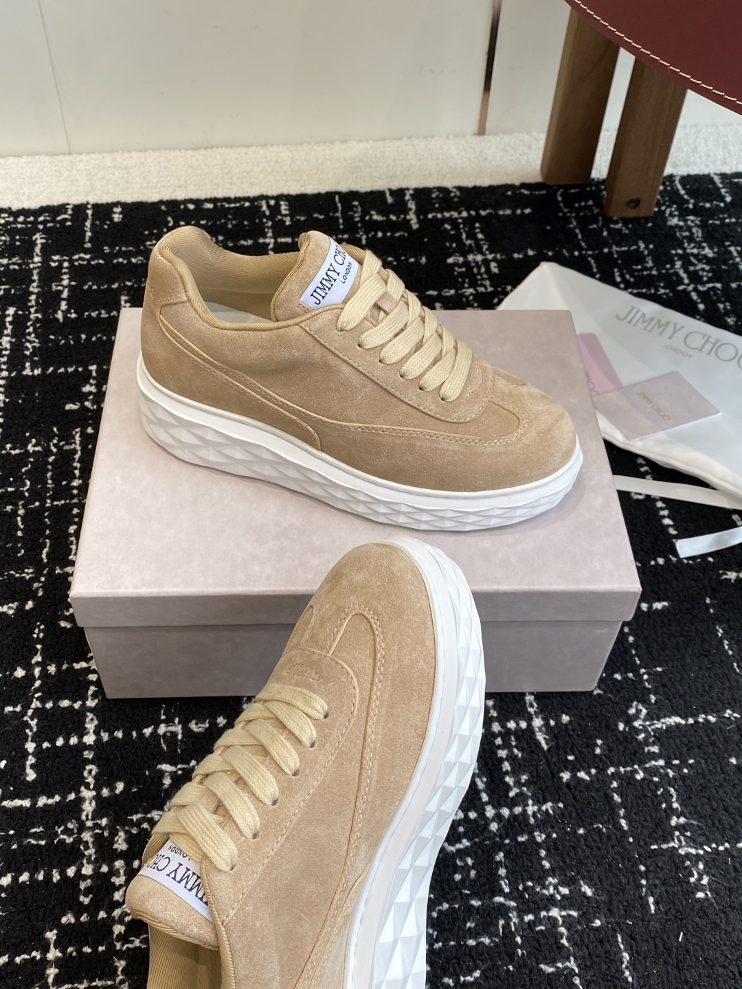 UA Ji*y Ch* Diamond Light Maxi F Sneakers