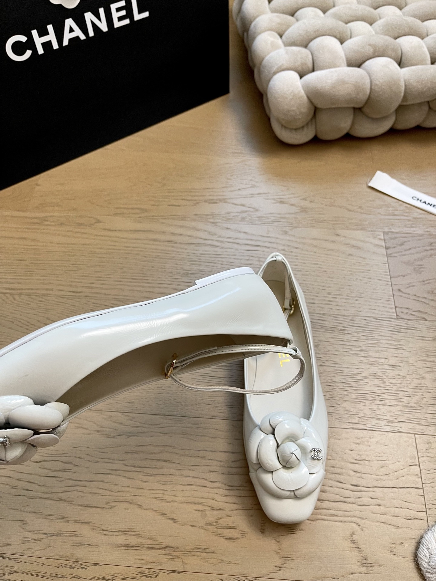 UA Ch*el Ballet Flats