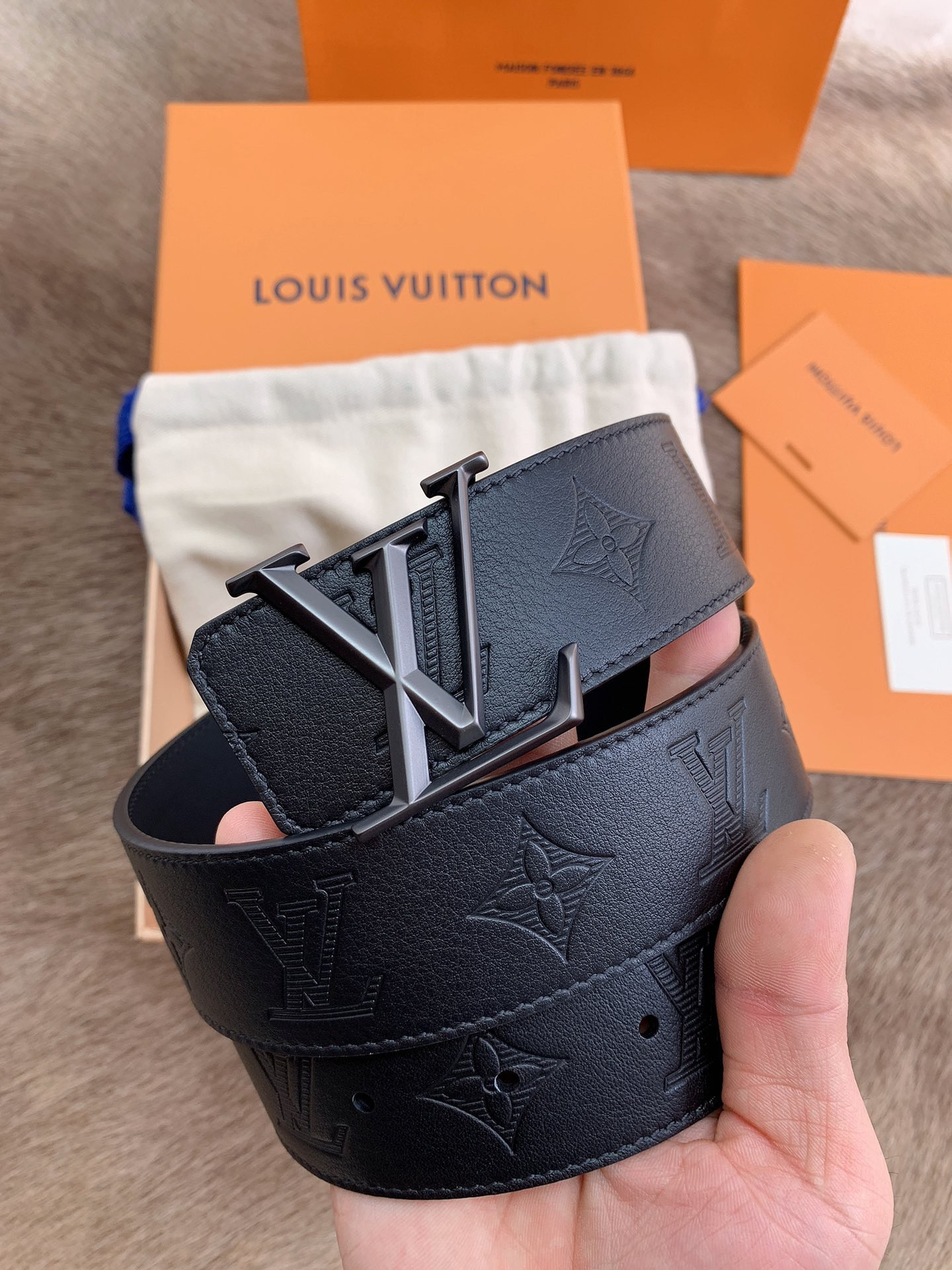 LV L0*is V*t0n 40MM BELT